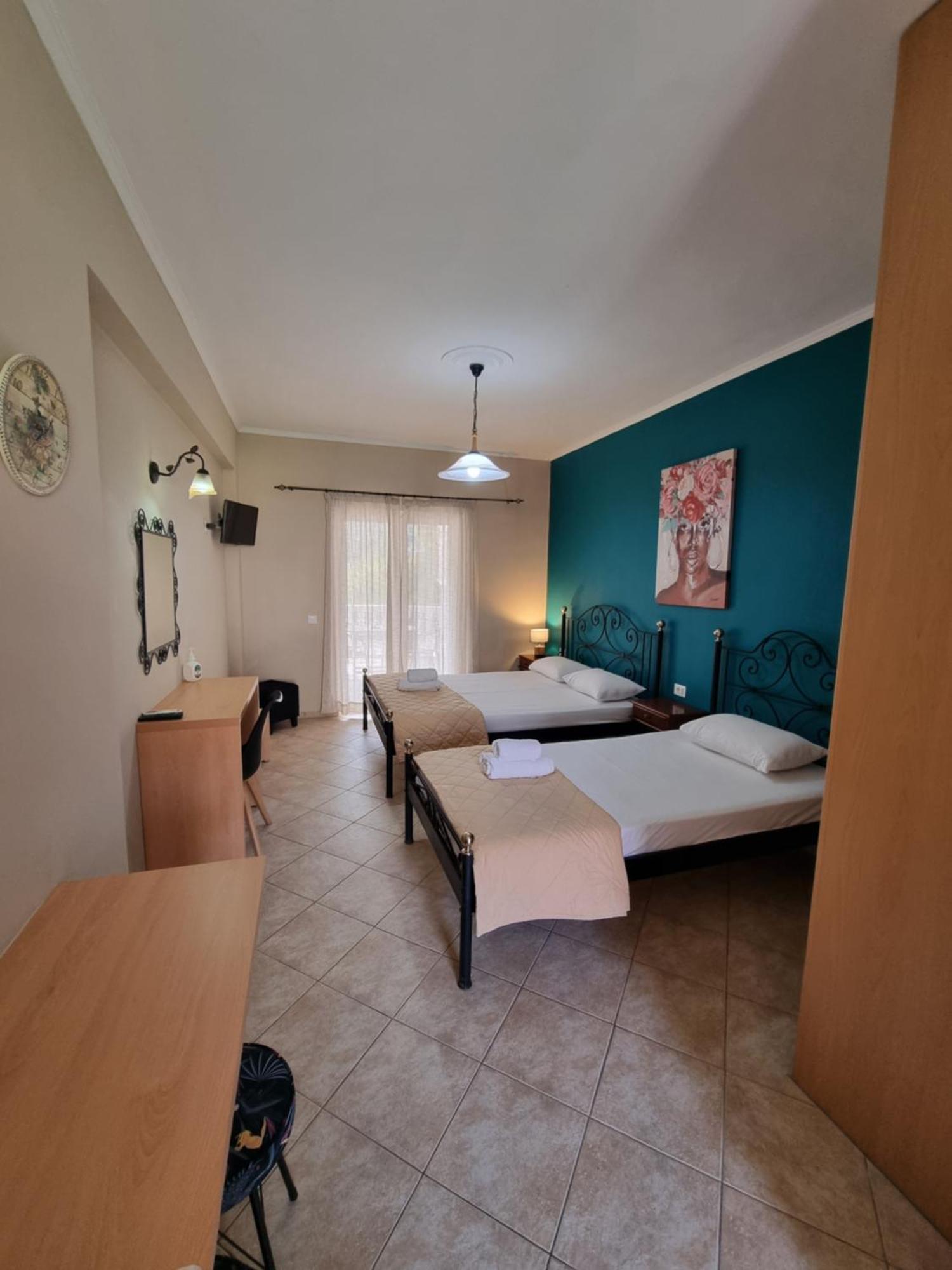 Marathon Studios & Apartments Керион Номер фото